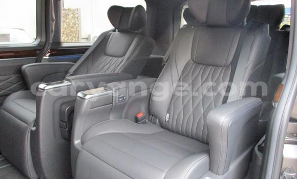 Buy Import Toyota Grand HiAce Other Car in Windhoek in Namibia Buy Import Toyota Grand HiAce Other Car in Windhoek in Namibia
