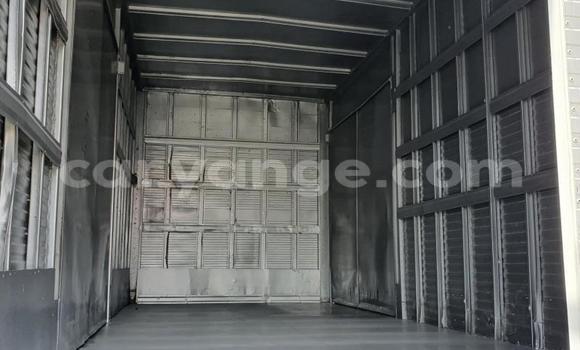 Buy Used Isuzu FTR 850 White Truck in Windhoek in Namibia Buy Used Isuzu FTR 850 White Truck in Windhoek in Namibia