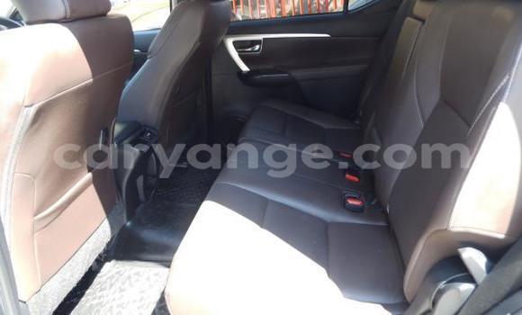 Acheter Import Voiture Toyota Fortuner Autre à Windhoek, Namibie Acheter Import Voiture Toyota Fortuner Autre à Windhoek, Namibie