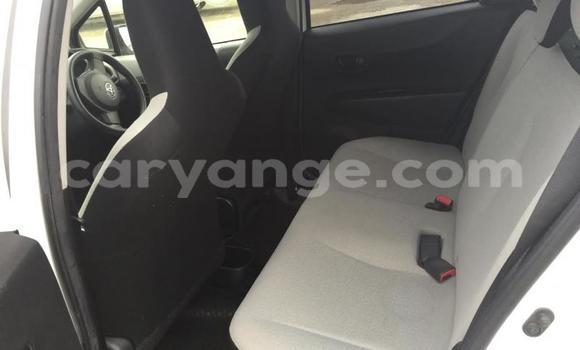Acheter Import Voiture Toyota Vitz Autre à Windhoek, Namibie Acheter Import Voiture Toyota Vitz Autre à Windhoek, Namibie