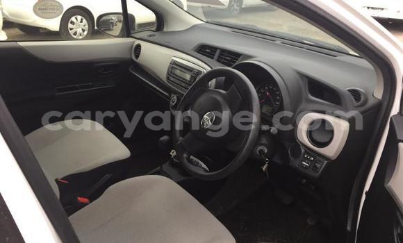 Acheter Import Voiture Toyota Vitz Autre à Windhoek, Namibie Acheter Import Voiture Toyota Vitz Autre à Windhoek, Namibie