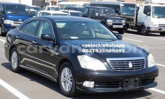 Buy Import Toyota Crown Other Car in Windhoek in Namibia