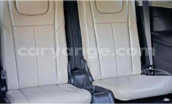 Acheter Import Voiture Isuzu MU-X Autre à Windhoek, Namibie Acheter Import Voiture Isuzu MU-X Autre à Windhoek, Namibie