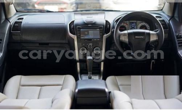 Acheter Import Voiture Isuzu MU-X Autre à Windhoek, Namibie Acheter Import Voiture Isuzu MU-X Autre à Windhoek, Namibie
