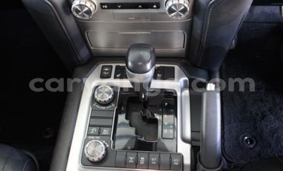 Buy Used Toyota Land Cruiser White Car in Grootfontein in Namibia Buy Used Toyota Land Cruiser White Car in Grootfontein in Namibia