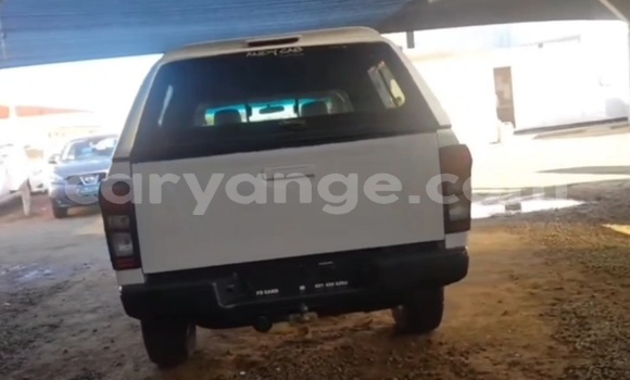 Buy Used Isuzu KB White Car in Windhoek in Namibia Buy Used Isuzu KB White Car in Windhoek in Namibia