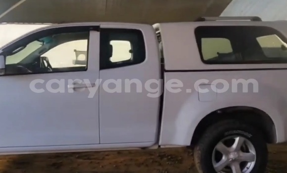 Buy Used Isuzu KB White Car in Windhoek in Namibia Buy Used Isuzu KB White Car in Windhoek in Namibia