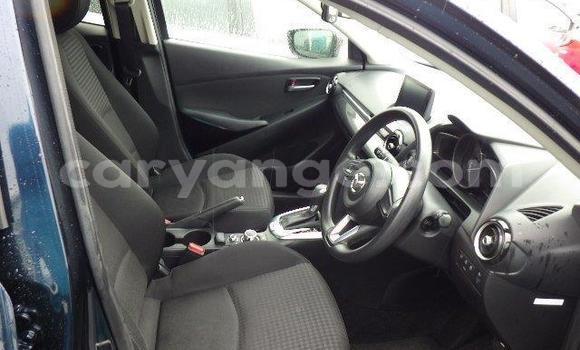 Acheter Import Voiture Mazda Demio Autre à Windhoek, Namibie Acheter Import Voiture Mazda Demio Autre à Windhoek, Namibie