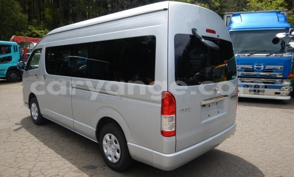 Acheter Import Voiture Toyota Hi Ace Autre à Windhoek, Namibie Acheter Import Voiture Toyota Hi Ace Autre à Windhoek, Namibie