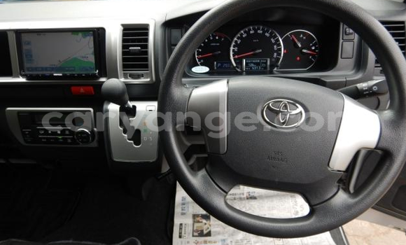 Acheter Import Voiture Toyota Hi Ace Autre à Windhoek, Namibie Acheter Import Voiture Toyota Hi Ace Autre à Windhoek, Namibie