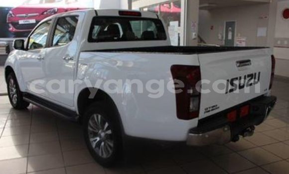 Buy Used Isuzu D–MAX White Car in Karasburg in Karas Buy Used Isuzu D–MAX White Car in Karasburg in Karas