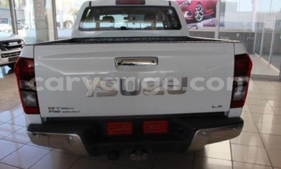 Buy Used Isuzu D–MAX White Car in Karasburg in Karas Buy Used Isuzu D–MAX White Car in Karasburg in Karas