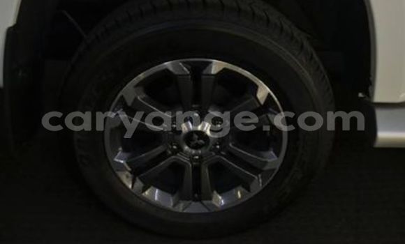 Buy Used Mitsubishi Triton White Car in Swakopmund in Namibia Buy Used Mitsubishi Triton White Car in Swakopmund in Namibia