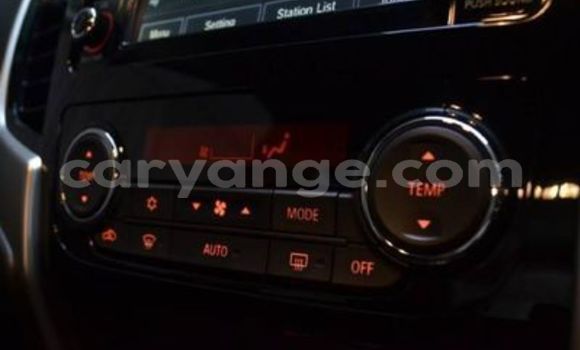 Buy Used Mitsubishi Triton White Car in Swakopmund in Namibia Buy Used Mitsubishi Triton White Car in Swakopmund in Namibia