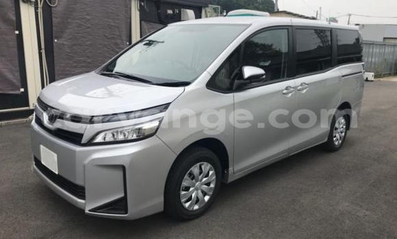 Buy Import Toyota Voxy Other Car in Windhoek in Namibia
