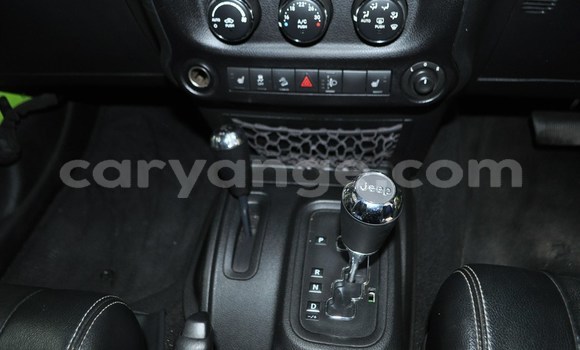 Acheter Occasion Voiture Jeep Wrangler Vert à Windhoek, Namibie Acheter Occasion Voiture Jeep Wrangler Vert à Windhoek, Namibie