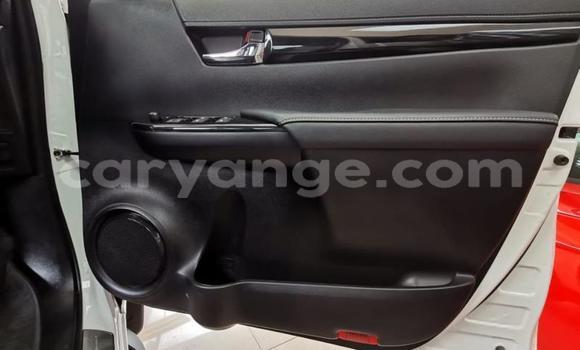 Buy Used Toyota Hilux White Car in Karasburg in Karas Buy Used Toyota Hilux White Car in Karasburg in Karas