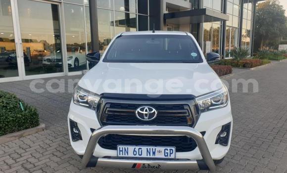 Acheter Occasion Voiture Toyota Hilux Blanc à Gobabis, Omaheke Acheter Occasion Voiture Toyota Hilux Blanc à Gobabis, Omaheke