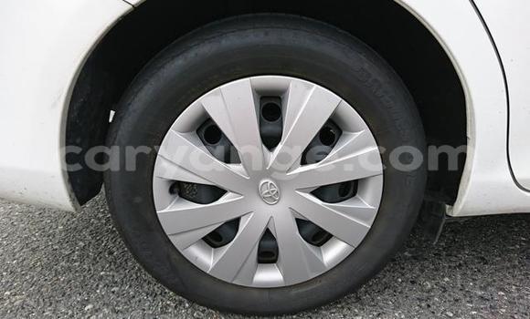 Acheter Import Voiture Toyota Axio Blanc à Windhoek, Namibie Acheter Import Voiture Toyota Axio Blanc à Windhoek, Namibie