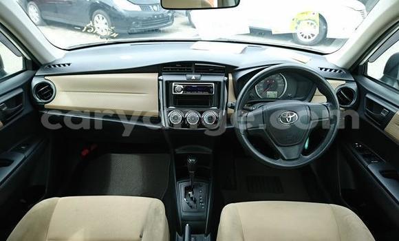 Acheter Import Voiture Toyota Axio Blanc à Windhoek, Namibie Acheter Import Voiture Toyota Axio Blanc à Windhoek, Namibie