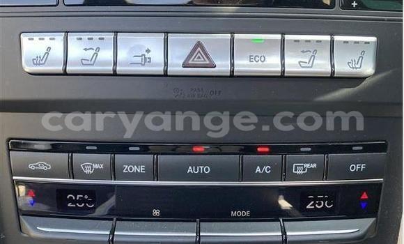 Acheter Import Voiture Mercedes-Benz E–Class Blanc à Windhoek, Namibie Acheter Import Voiture Mercedes-Benz E–Class Blanc à Windhoek, Namibie