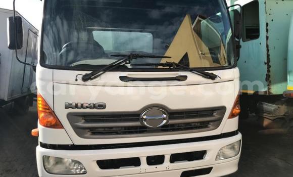 Buy Used Hino 300 Series White Truck in Windhoek in Namibia Buy Used Hino 300 Series White Truck in Windhoek in Namibia