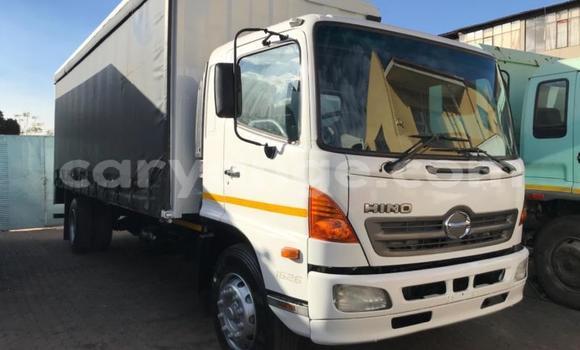 Buy Used Hino 300 Series White Truck in Windhoek in Namibia Buy Used Hino 300 Series White Truck in Windhoek in Namibia