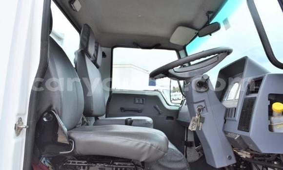 Buy Used Tata LPT White Truck in Windhoek in Namibia Buy Used Tata LPT White Truck in Windhoek in Namibia