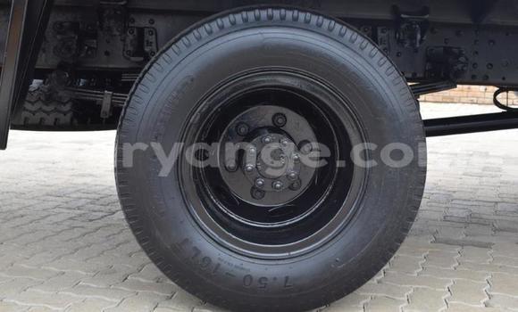 Buy Used Tata LPT White Truck in Windhoek in Namibia Buy Used Tata LPT White Truck in Windhoek in Namibia