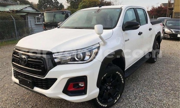 Buy Import Toyota Hilux White Car in Windhoek in Namibia