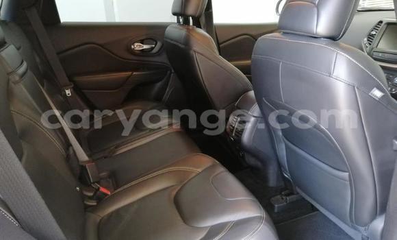 Acheter Occasion Voiture Jeep Cherokee Blanc à Windhoek, Namibie Acheter Occasion Voiture Jeep Cherokee Blanc à Windhoek, Namibie