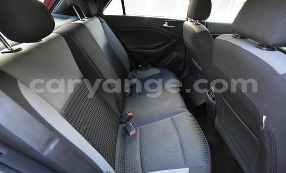 Acheter Occasion Voiture Hyundai I20 Rouge à Windhoek, Namibie Acheter Occasion Voiture Hyundai I20 Rouge à Windhoek, Namibie