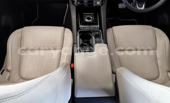 Acheter Occasion Voiture Jaguar F-Pace Blanc à Windhoek, Namibie Acheter Occasion Voiture Jaguar F-Pace Blanc à Windhoek, Namibie