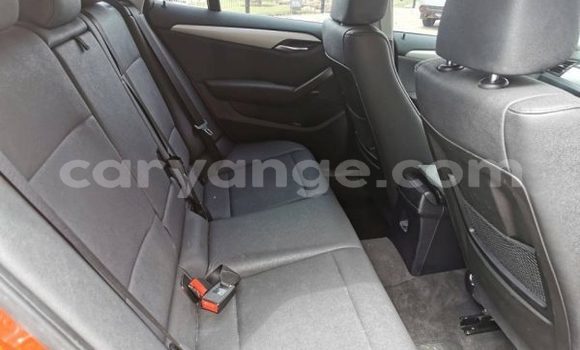 Acheter Occasion Voiture BMW X1 Rouge à Windhoek, Namibie Acheter Occasion Voiture BMW X1 Rouge à Windhoek, Namibie