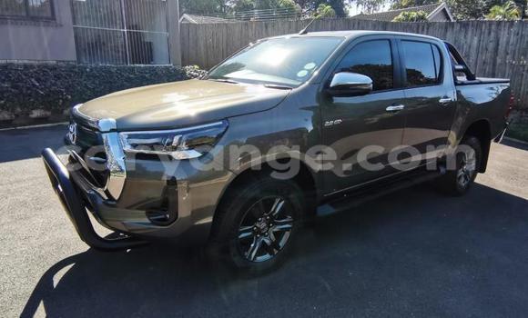 Buy Used Toyota Hilux White Car in Walvis Bay in Namibia Buy Used Toyota Hilux White Car in Walvis Bay in Namibia