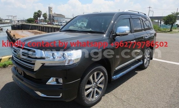 Buy Used Toyota Land Cruiser Black Car in Windhoek in Namibia Buy Used Toyota Land Cruiser Black Car in Windhoek in Namibia