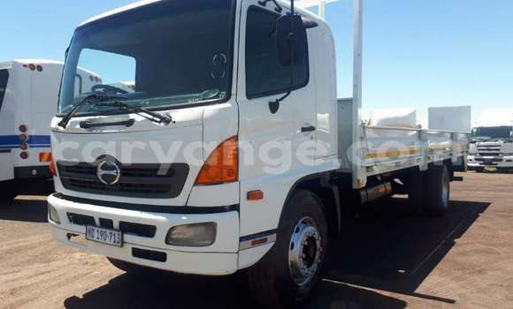 Buy Used Hino Ranger White Truck in Windhoek in Namibia