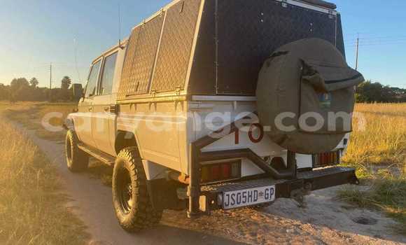 Buy Used Toyota Land Cruiser White Car in Windhoek in Namibia Buy Used Toyota Land Cruiser White Car in Windhoek in Namibia