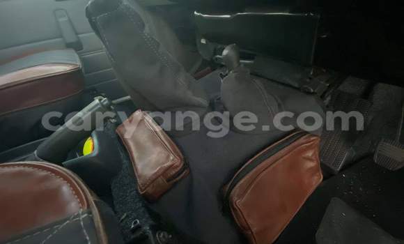 Buy Used Toyota Land Cruiser White Car in Windhoek in Namibia Buy Used Toyota Land Cruiser White Car in Windhoek in Namibia