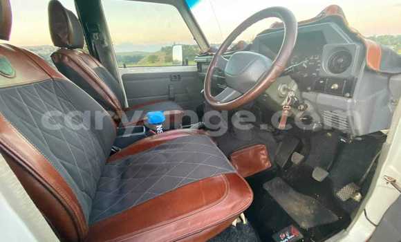 Buy Used Toyota Land Cruiser White Car in Windhoek in Namibia Buy Used Toyota Land Cruiser White Car in Windhoek in Namibia