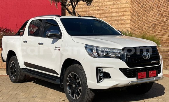 Buy Used Toyota Hilux White Car in Windhoek in Namibia Buy Used Toyota Hilux White Car in Windhoek in Namibia