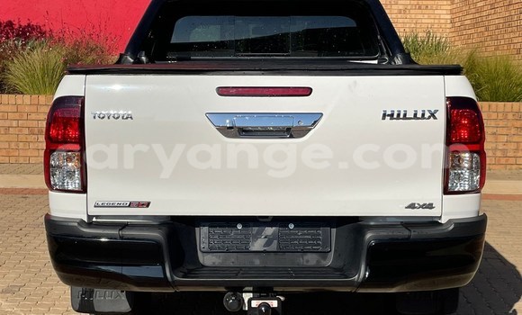 Buy Used Toyota Hilux White Car in Windhoek in Namibia Buy Used Toyota Hilux White Car in Windhoek in Namibia