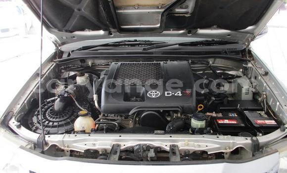 Acheter Occasion Voiture Toyota Hilux Blanc à Windhoek, Namibie Acheter Occasion Voiture Toyota Hilux Blanc à Windhoek, Namibie