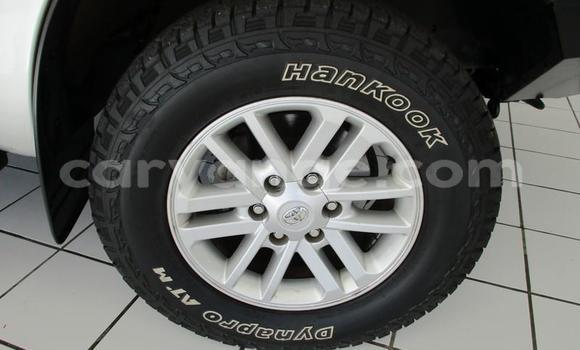 Acheter Occasion Voiture Toyota Hilux Blanc à Windhoek, Namibie Acheter Occasion Voiture Toyota Hilux Blanc à Windhoek, Namibie