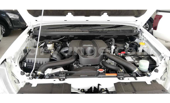 Acheter Occasion Voiture Isuzu KB Blanc à Windhoek, Namibie Acheter Occasion Voiture Isuzu KB Blanc à Windhoek, Namibie