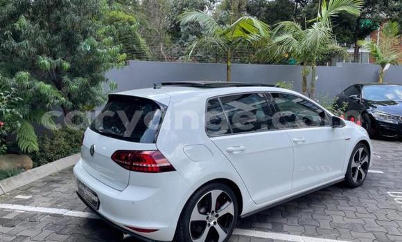 Acheter Occasion Voiture Volkswagen Golf GTI Blanc à Windhoek, Namibie Acheter Occasion Voiture Volkswagen Golf GTI Blanc à Windhoek, Namibie