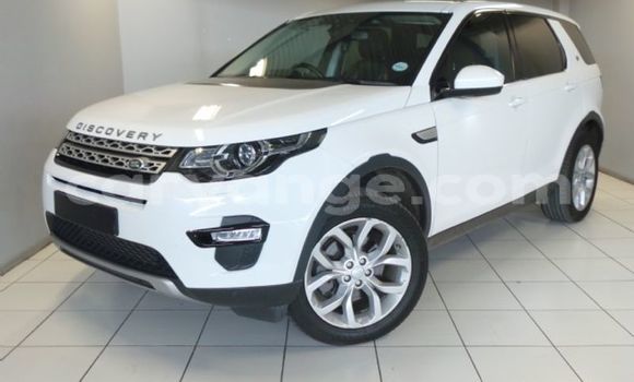 Buy Used Land Rover Discovery Sport White Car in Windhoek in Namibia