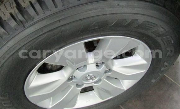 Acheter Occasion Voiture Toyota Hilux Blanc à Windhoek, Namibie Acheter Occasion Voiture Toyota Hilux Blanc à Windhoek, Namibie