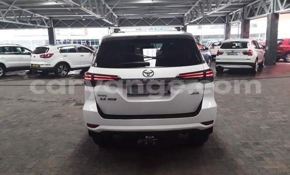 Buy Used Toyota Fortuner White Car in Windhoek in Namibia Buy Used Toyota Fortuner White Car in Windhoek in Namibia