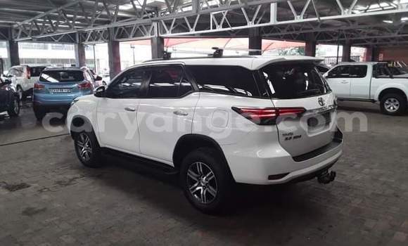 Buy Used Toyota Fortuner White Car in Windhoek in Namibia Buy Used Toyota Fortuner White Car in Windhoek in Namibia